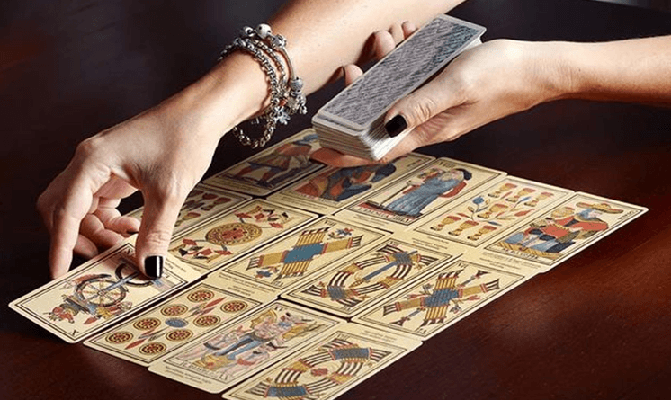 TARO CARDS